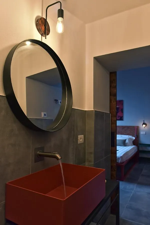 Garage47 Storica Officina Meccanica Loft B&B In Pienza